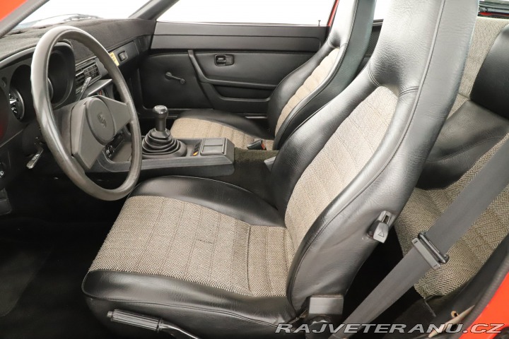 Porsche 924 1977