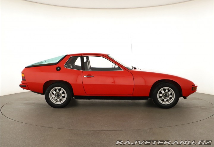 Porsche 924 1977