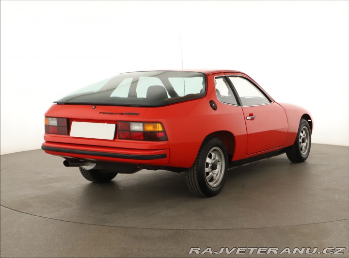 Porsche 924 1977