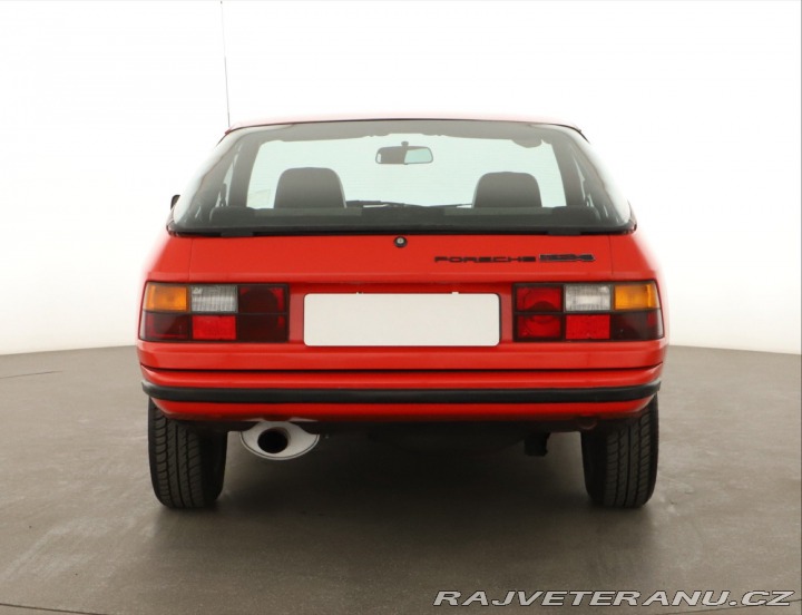 Porsche 924 1977