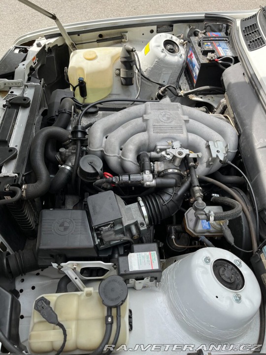 BMW 3 320i 1988