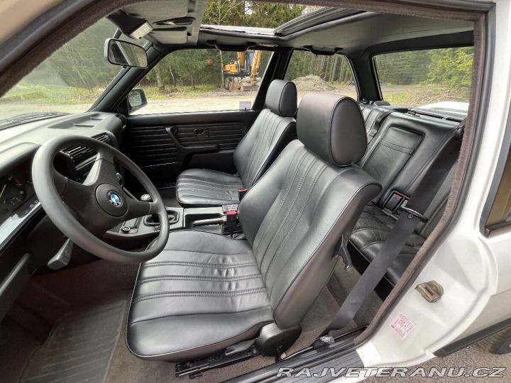 BMW 3 320i 1988