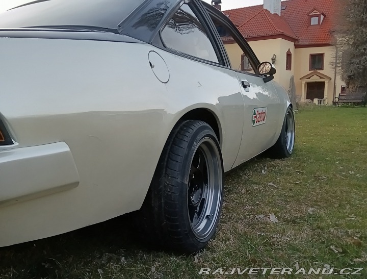 Opel Manta B 1985