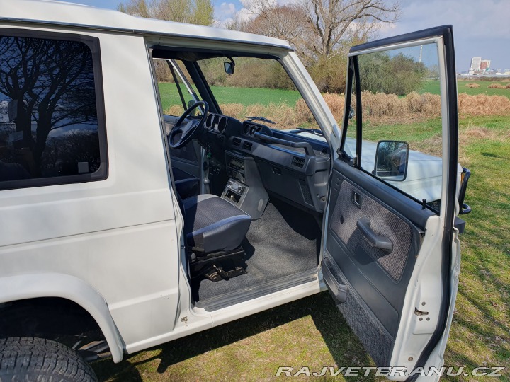 Mitsubishi Pajero 1990