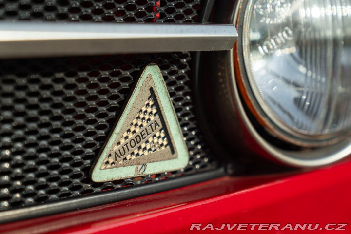 Alfa Romeo 2000 GT 2000 VELOCE replica GTAM 1973
