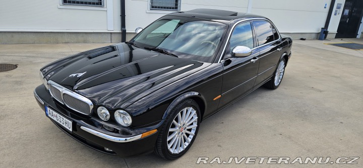Jaguar XJ XJ 8 L 4.2 V8 2005