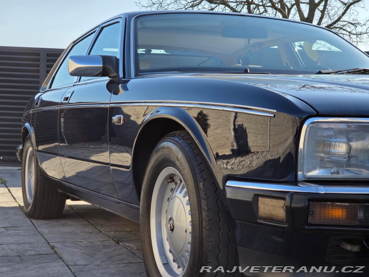 Jaguar XJ 40 Daimler 1990