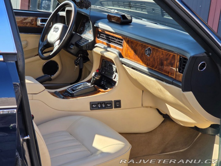 Jaguar XJ 40 Daimler 1990