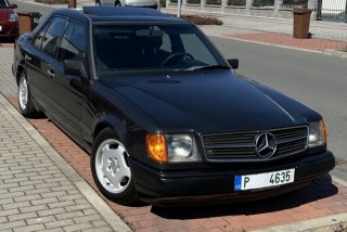 Mercedes-Benz 230 W124 1985