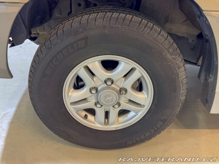 Lexus Ostatní modely LX470-4.7i-V8,7 Miest 2000