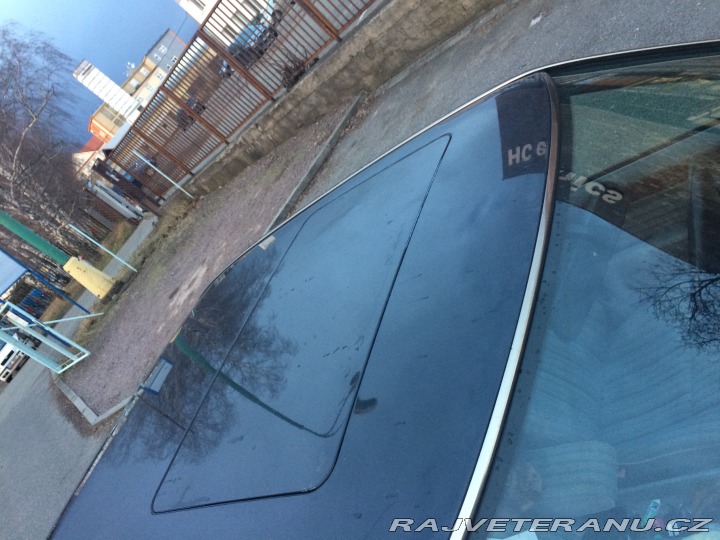 Mercedes-Benz 230 124 1990