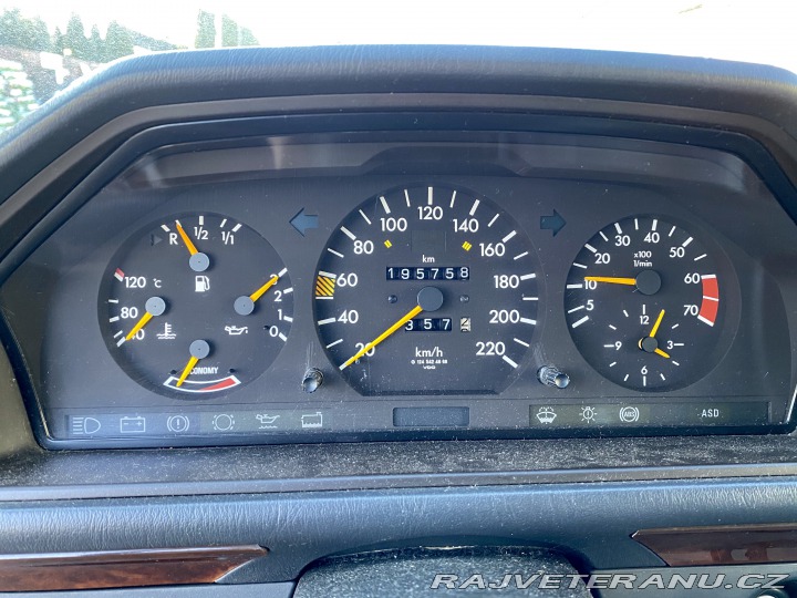 Mercedes-Benz 230 124 1990