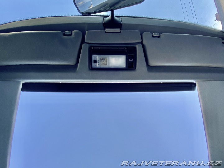 Mercedes-Benz 230 124 1990