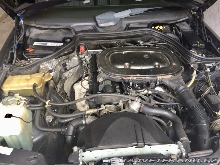 Mercedes-Benz 230 124 1990