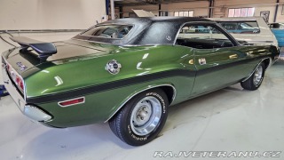 Dodge Challenger R/T SE 383 V8, manuál 1970