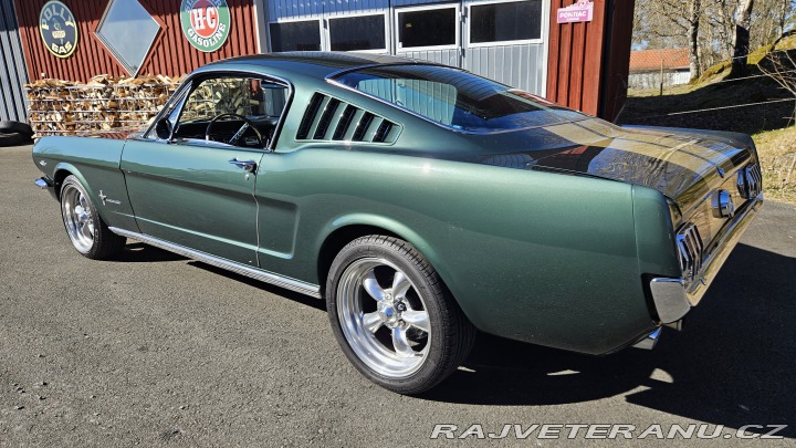 Ford Mustang Fastback 5x skladem 1968