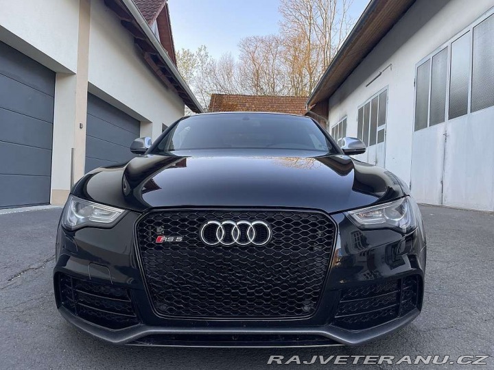 Audi Ostatní modely RS5 2012