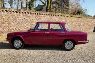 Alfa Romeo Giulia Nuova Super 1300 1977