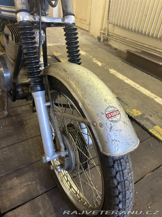 Ostatní značky Ostatní modely Gillera 125 arcore 1975