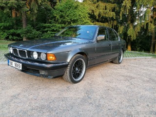 BMW 7 750i
