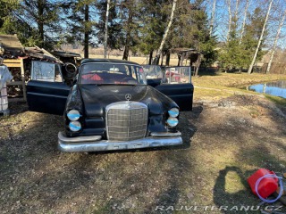 Mercedes-Benz 220 W111 1961