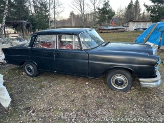 Mercedes-Benz 220 W111 1961
