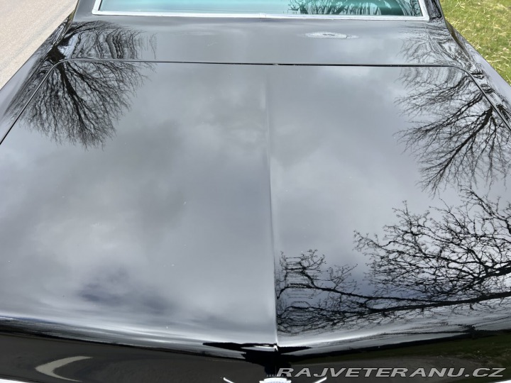 Cadillac Ostatní modely Calais Hardtop Sedan 1965