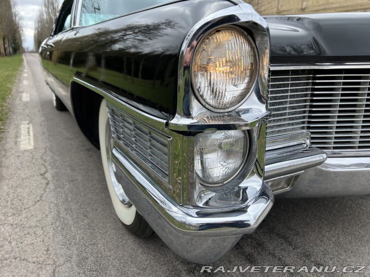 Cadillac Ostatní modely Calais Hardtop Sedan 1965