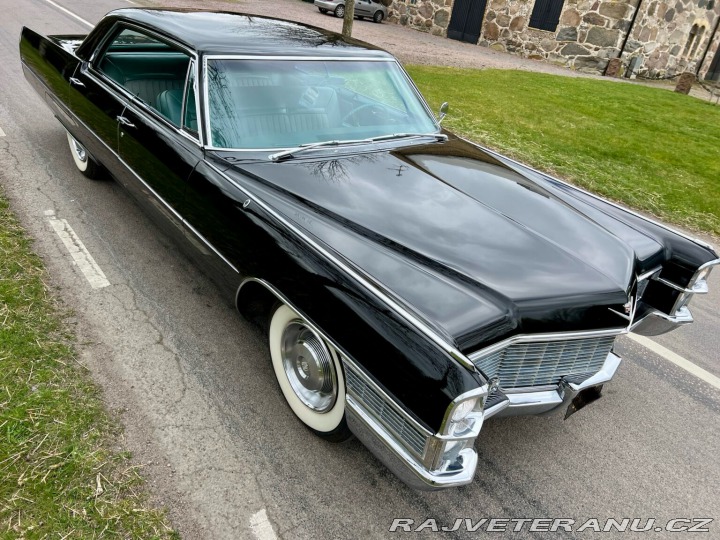 Cadillac Ostatní modely Calais Hardtop Sedan 1965