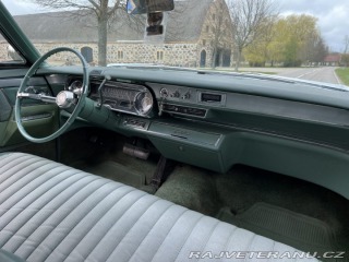 Cadillac Ostatní modely Calais Hardtop Sedan 1965