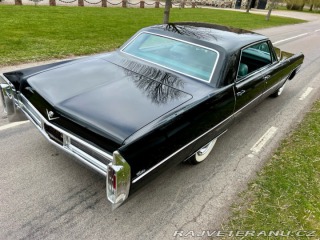 Cadillac Ostatní modely Calais Hardtop Sedan 1965
