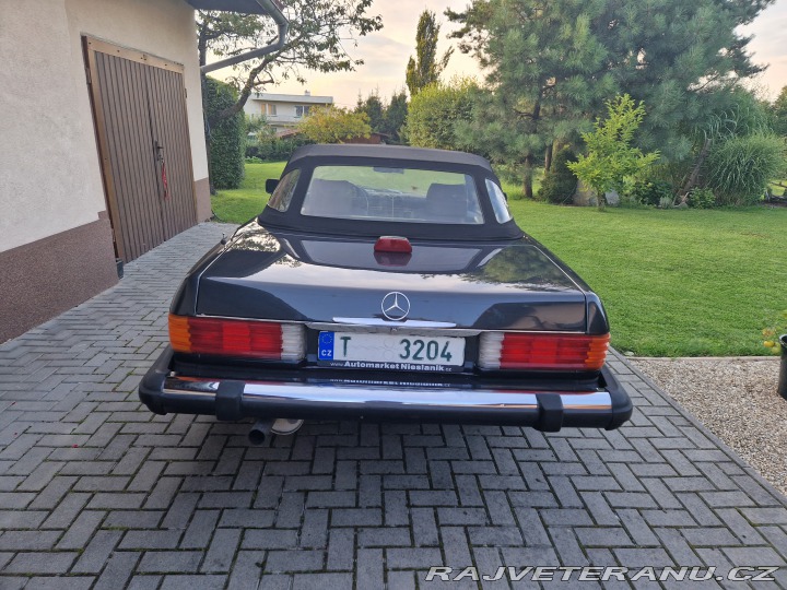 Mercedes-Benz SL SL560 1986