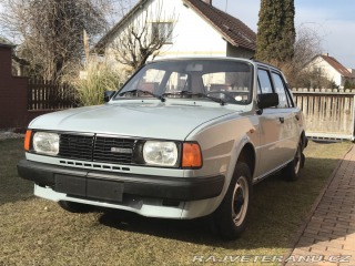 Škoda 105 1987