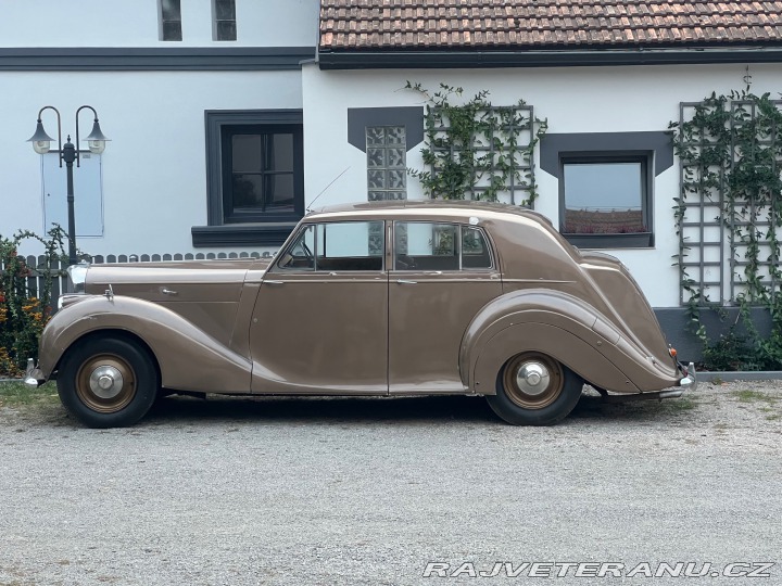 Bentley Mark VI JAMES YOUNG 1947