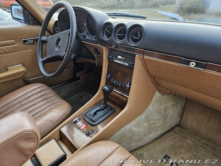 Mercedes-Benz SL 500 sl r107 1982