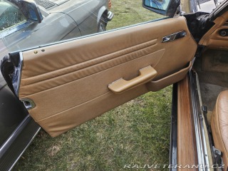 Mercedes-Benz SL 500 sl r107 1982