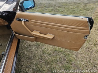 Mercedes-Benz SL 500 sl r107 1982