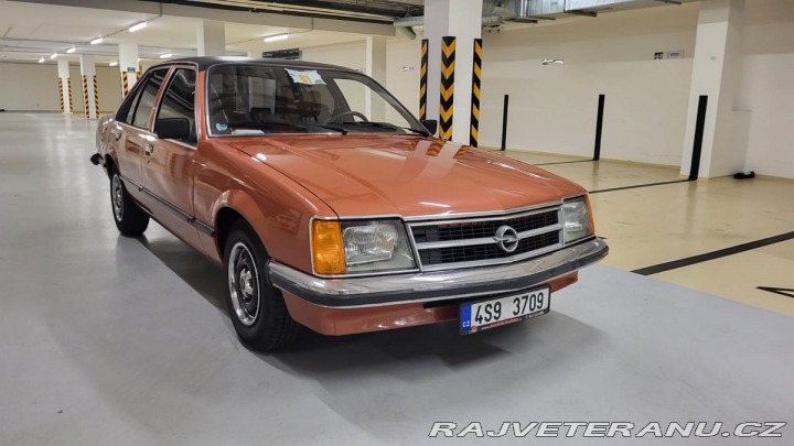 Opel Commodore 2.5 6válec Rezervace 1979