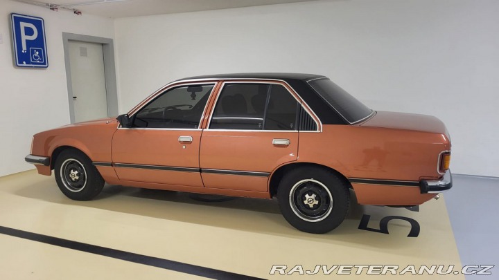 Opel Commodore 2.5 6válec Rezervace 1979