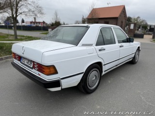 Mercedes-Benz 190 1990
