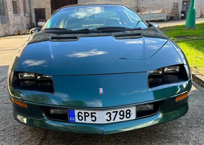 Chevrolet Camaro YS