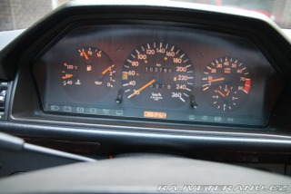 Mercedes-Benz 300 124 300 CE-24V 1993