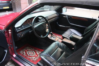 Mercedes-Benz 300 124 300 CE-24V 1993