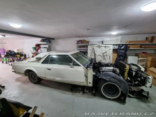 Lincoln Mark V 1978