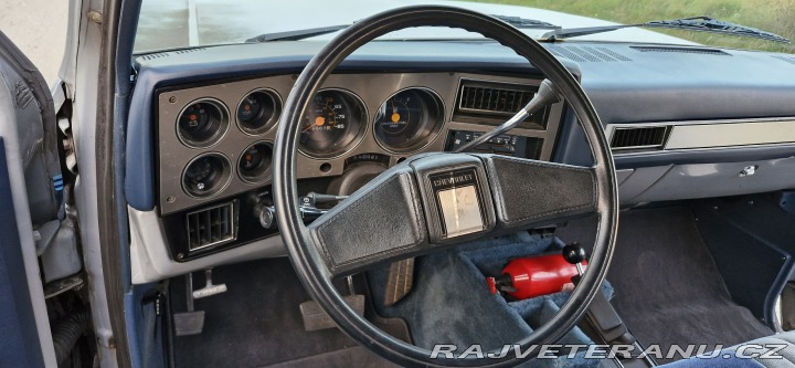 Chevrolet Suburban K10 4x4 1984