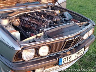 BMW 5 E28 1988