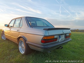 BMW 5 E28 1988