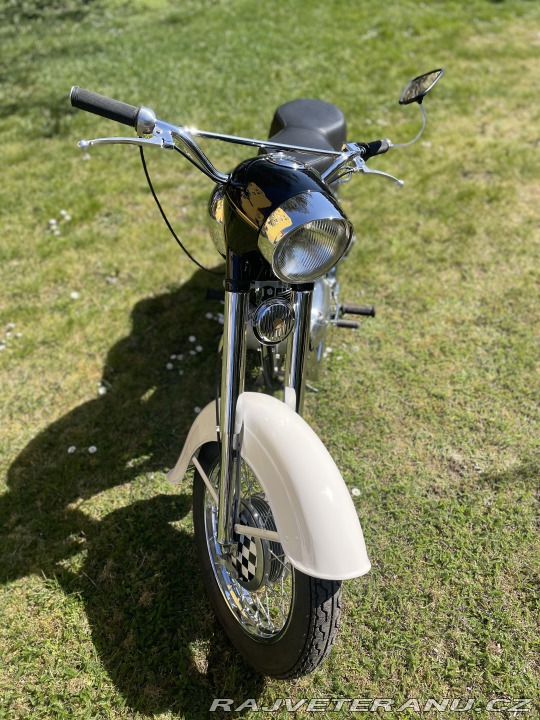 Jawa 250 kývačka 1958