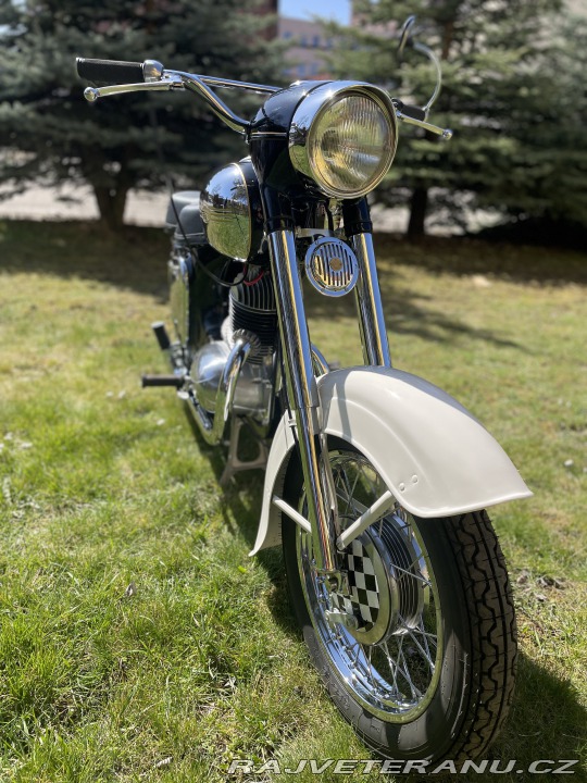 Jawa 250 kývačka 1958