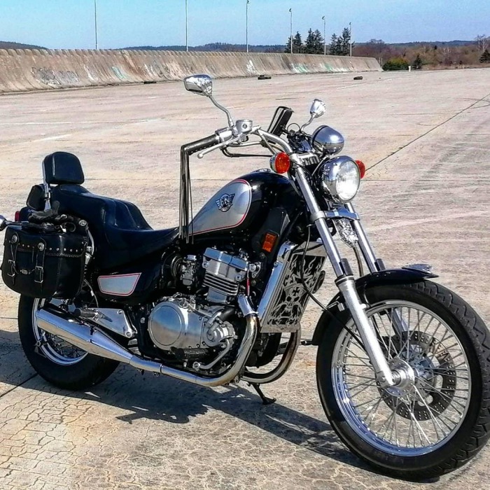 Kawasaki EN 
